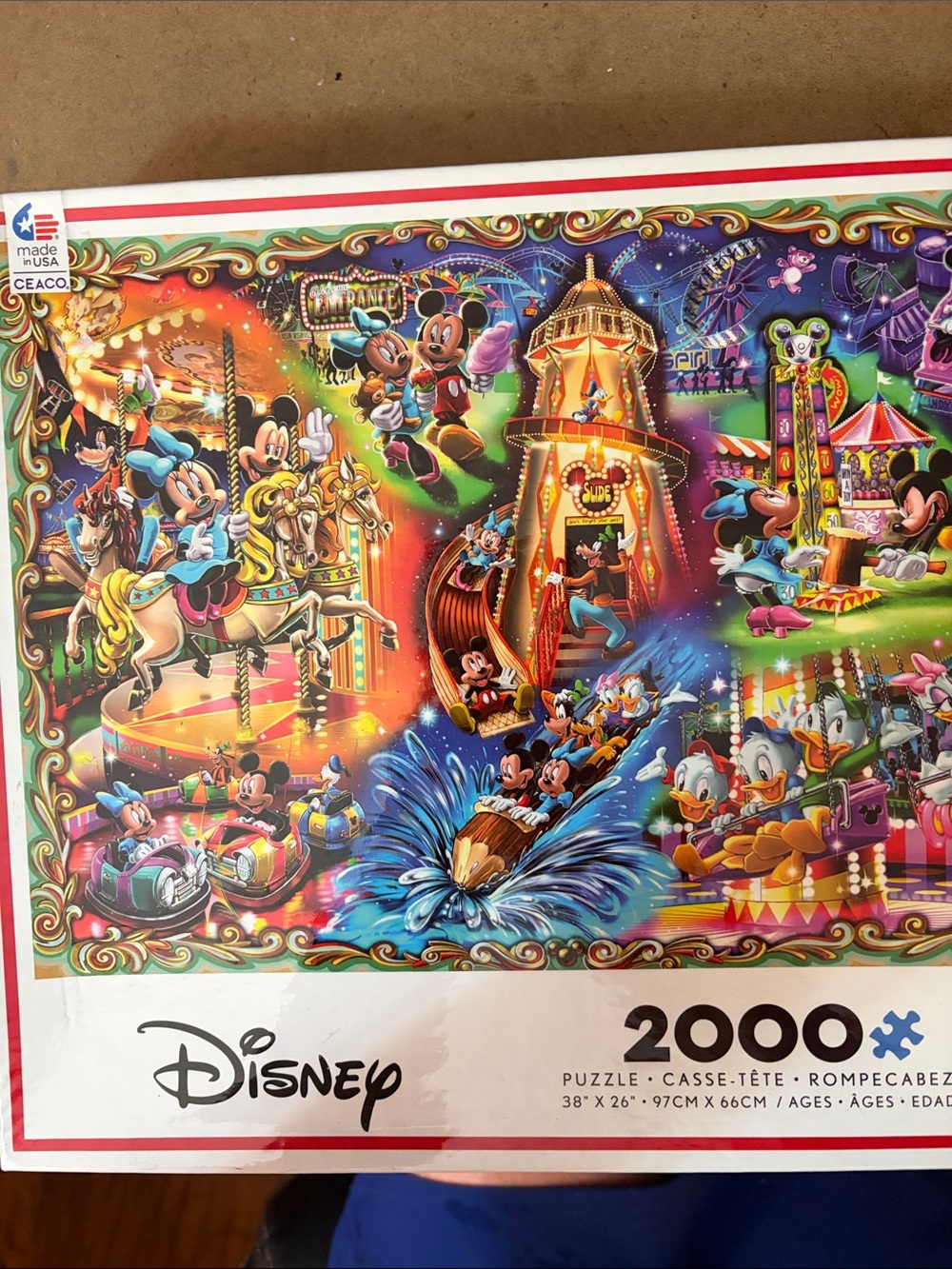 🧩 2000 piece Disney “Mickey’s Carnival” with poster. Vibrant colors. Complete.